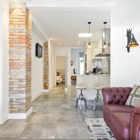 House Petit Paradis * Sitges