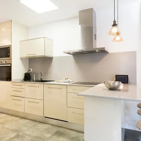 Apartment House Petit Paradis *